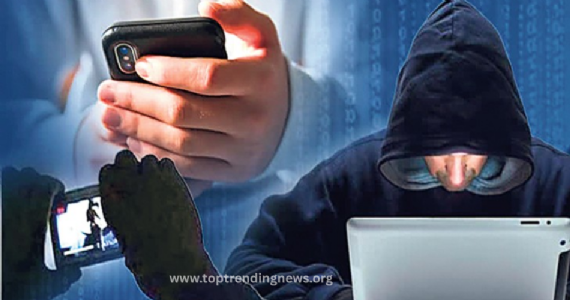 Cyber Sextortion : ‘ती’ नव्हे ‘तो’ होता ! मोहक आवाज, अश्लील जाळं आणि 49 लाखांची लूट